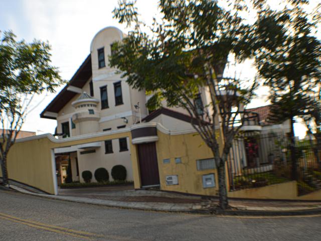 Luxuosa Casa Pronta Para Morar em Jardim Eltonville, Sorocaba