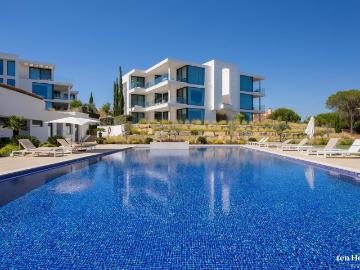 Luxuosa Duplex Penthouse no Campo de Golfe Monte Rei: Elegân. 317m² Vila Nova De Cacela