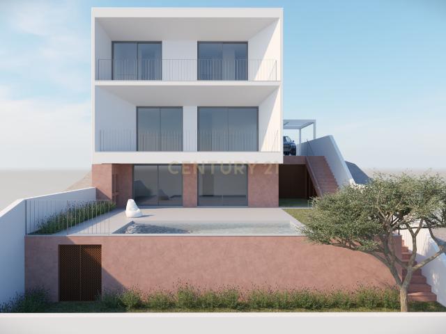 Luxuosa Propriedade com Vista Campestre em Castelo Branco
