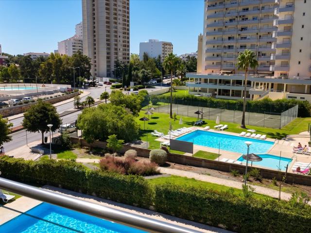 Luxuoso Apartamento Moderno T3 na Monte Residence – Praia da. 156m² Portimão