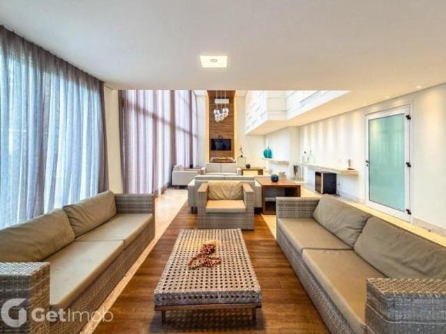 Luxuoso apartamento à venda na Vila Mariana