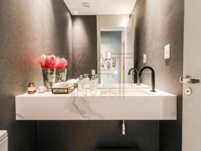 Luxuoso apartamento de 3 quartos, 3 suítes, 4 salas e 4 banheiros no bairro Guedala Jardim São Pau