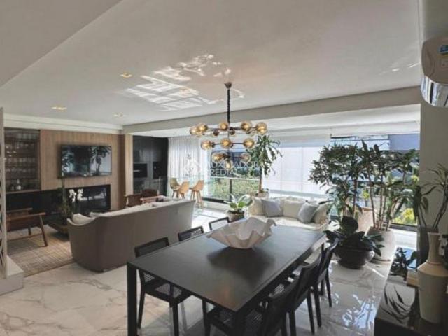 Luxuoso Apartamento em Ipanema, Porto Alegre