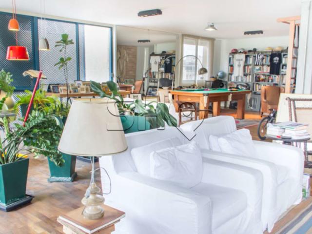 LUXUOSO APARTAMENTO PARA LOCAÇÃO EM HIGIENÓPOLIS