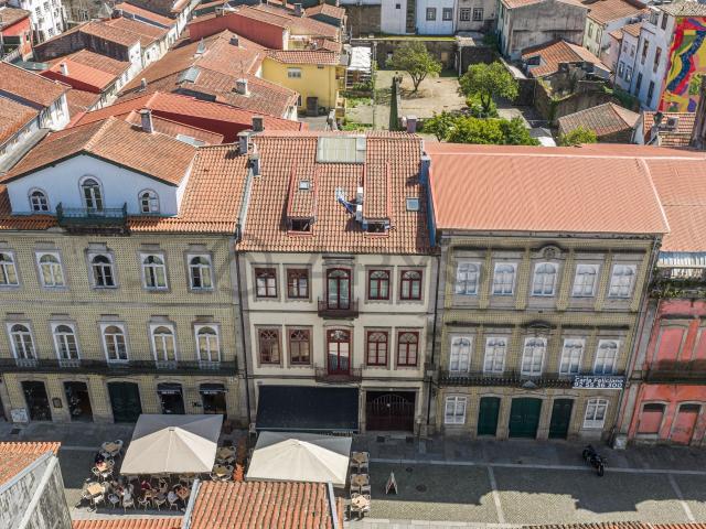 Luxuoso Apartamento T4+1 no Coração do Centro Histórico de Braga