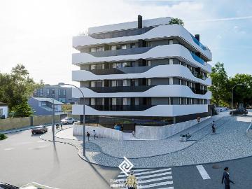 Luxuoso apartamento T3 no centro da Trofa 120m² Bougado Santiago