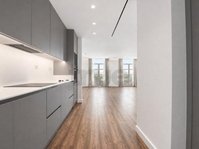 Luxuoso Apartamento T3 com 3 Suites, na Avenida da Liberdade, Lisboa