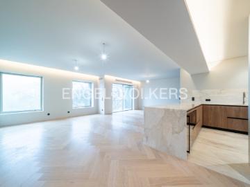 Luxuoso Apartamento T3 com vista Rio nas Amoreiras