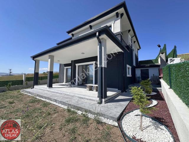 Lüx'ün Doğaya Açılan Kapısı Tektapu Doğalgazlı İskanlı 220m2 4+1