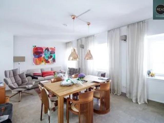 Luxus Terrassen Maisonette mit herrlicher Süd Terrasse beim Beethoven Museum und Pfarrplatz!