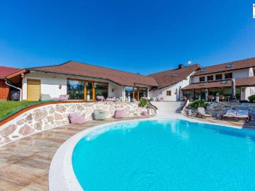 Luxus trifft Lebensfreude – Architektonisches Highlight mit Pool & Beachfeeling VIDEO!