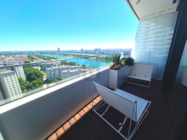 LUXUS TRIFFT LIFESTYLE SKYLINE & DONAUBLICK INKLUSIVE