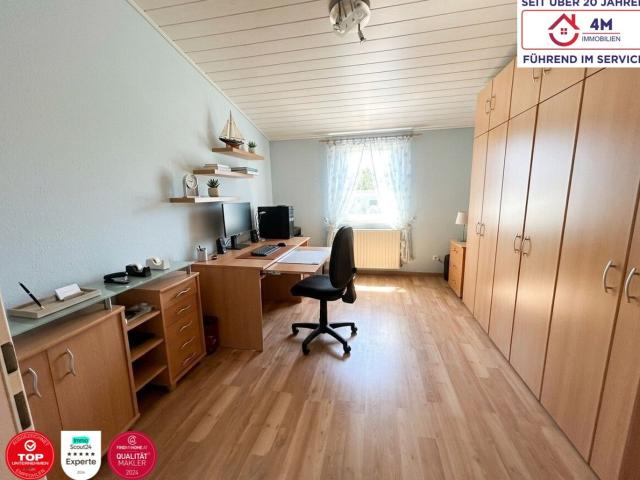 Luxus Trifft Potenzial 20 Zimmer Mehrfamilienhaus mit Pool, Garten, Garage, Werkstatt & Hebebühne
