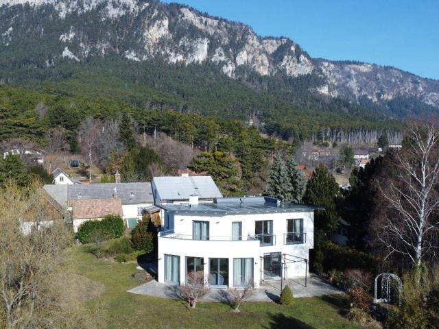 Luxus und Natur vereint Modernes Wohnen in einmaliger Aussichtslage