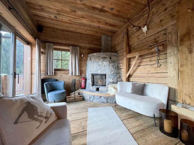 Luxus Almchalet in Alleinlage – Sauna, Hot Tub & Panorama über den Kitzbüheler Alpen