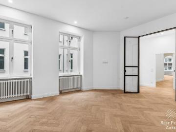 James-Simon-Park, Scheunenviertel - Ausgestattete Küche