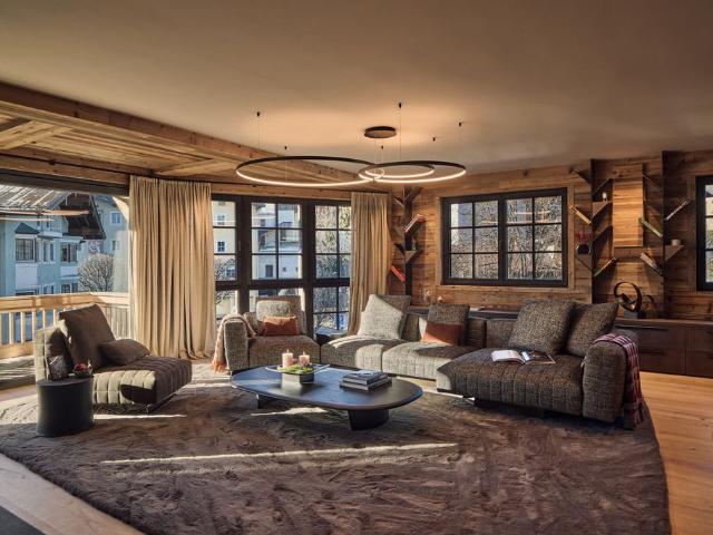 Luxus Apartment mit 235 m2 zu verkaufen Kitzbühel, Tirol