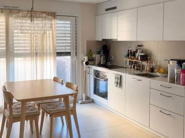 Luxus Apartment mit 2 Zimmer zu vermieten in Rue du bas de la fin, Froideville, Kanton Waadt