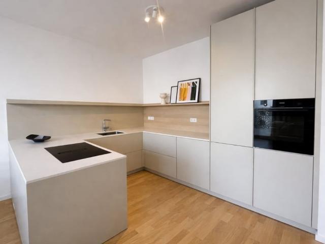 Luxus Apartment mit 3 Zimmer zu verkaufen in Schöneberg, Deutschland