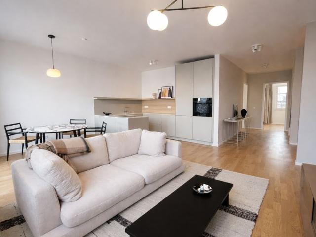 Luxus Apartment mit 3 Zimmer zu verkaufen in Schöneberg, Deutschland