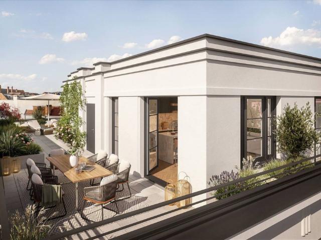 Luxus Apartment mit 3 Zimmer zu verkaufen in Suarezstraße 24/25, Berlin