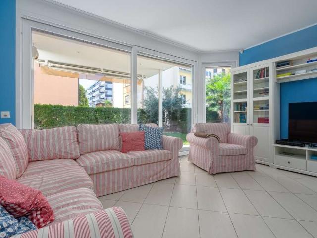 Luxus Apartment mit 3 Zimmern zu verkaufen in Lugano, Schweiz