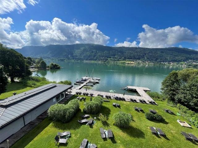 Luxus Apartment mit 4 Zimmer zu verkaufen in Bodensdorf, Österreich