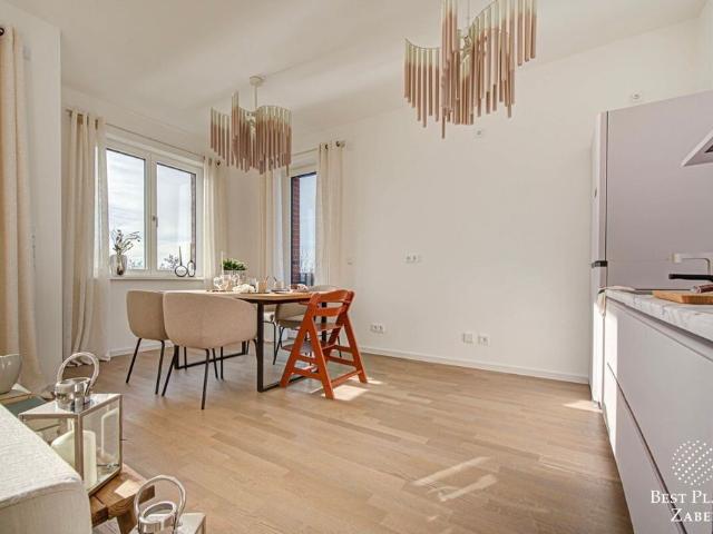 Luxus Apartment mit 4 Zimmer zu verkaufen in Eiswerderstraße, 10A, Berlin