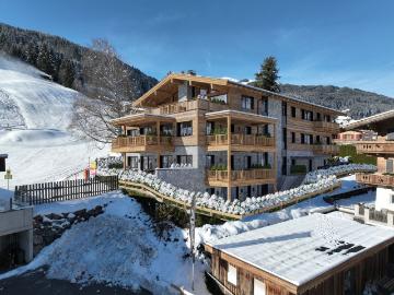 Wohnung kaufen in Kitzbühel - Balkon