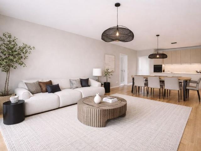 Luxus Apartment mit 4 Zimmer zu verkaufen in Schöneberg, Berlin