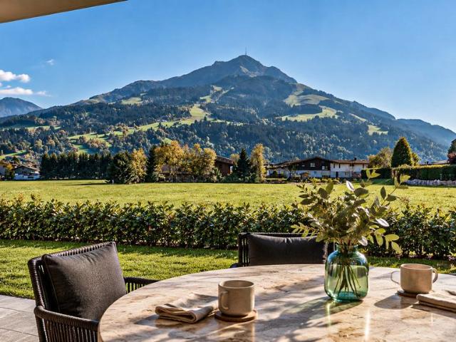 Luxus Apartment mit 4 Zimmer zu verkaufen in Sankt Johann in Tirol, Tirol