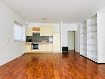 Luxus Apartment mit 50 m2 zu vermieten in Innsbruck, Tirol