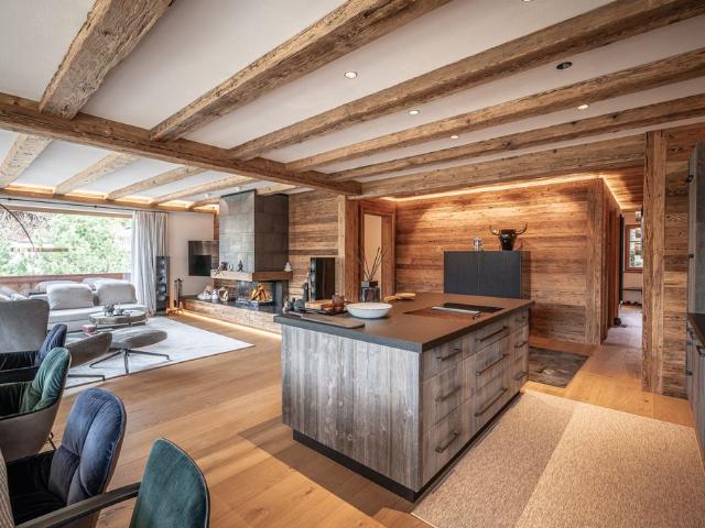 Luxus Apartment mit 6 Zimmer zu verkaufen in Kitzbühel, Tirol