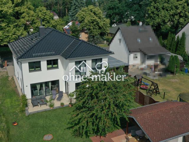 Luxus Einfamilienhaus in Falkensee | zusätzliches Bauland | provisionsfrei |direkt vom Eigentümer