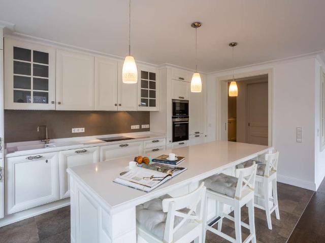 Luxus Etage in einer Villa Residenz am Rosental, Stuttgart Vaihingen