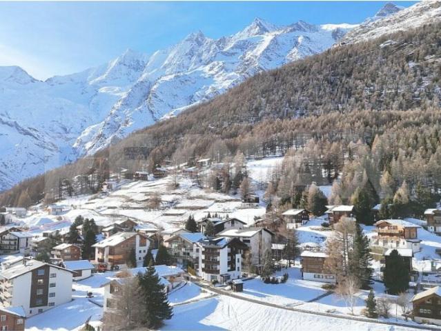 Luxus Ferienwohnung in Saas Fee: Alpin & modern