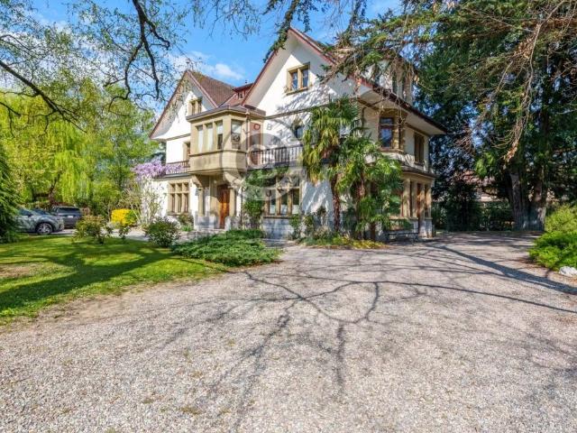 Luxus Haus mit 450 m2 zu verkaufen Bex, Kanton Waadt