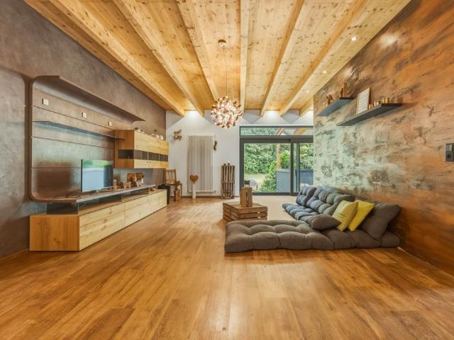 Luxus Haus mit 4 Schlafzimmer zu verkaufen in Höpfingen, Baden Württemberg