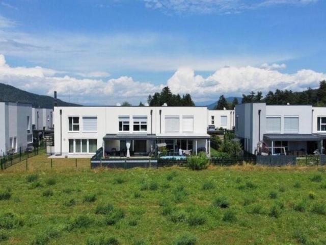 Luxus Haus mit 4 Zimmer zu verkaufen in Klagenfurt, Kärnten