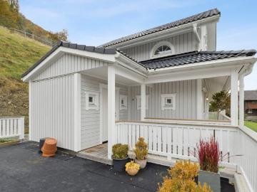 Seelisberg, Uri - Parkplatz, Terrasse