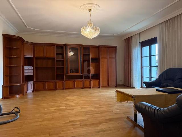 Luxus Haus mit 4 Zimmer zu verkaufen in Purbach am Neusiedler See, Österreich