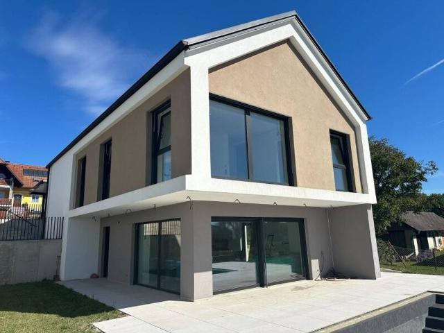 Luxus Haus mit 4 Zimmer zu verkaufen in Wildon, Steiermark