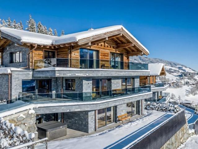 Luxus Haus mit 6 Zimmer zu verkaufen in Hollersbach im Pinzgau, Salzburgerland