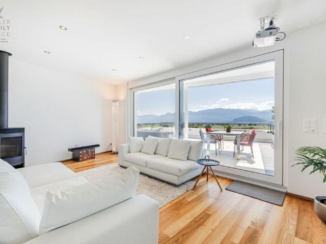 Luxus Haus mit 6 Zimmer zu verkaufen in Hinterforst, Kanton St. Gallen