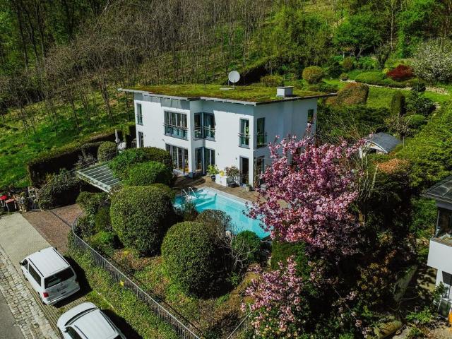 Luxus Haus mit 6 Zimmer zu verkaufen in Irenental, Niederösterreich