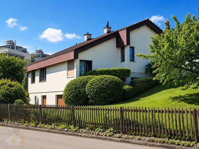 Luxus Haus mit 7 Zimmer zu verkaufen in Sonnenhaldenstrasse, 22, Goldach, Rorschach, Kanton St. Gallen