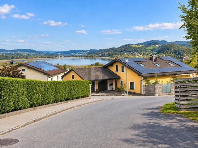 Luxus Haus mit 7 Zimmer zu verkaufen in Seeham, Salzburgerland