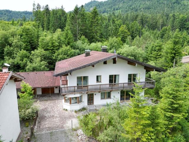 Luxus Haus mit 7 Zimmer zu verkaufen in Steinberg am Rofan, Österreich