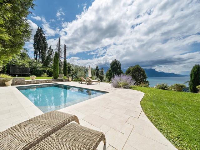 Luxus Haus mit 8 Zimmer zu verkaufen in Montreux, Kanton Waadt