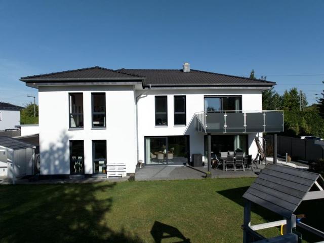 Luxus Haus mit 8 Zimmer zu verkaufen in Vellmar, Hessen
